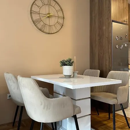 Stan Na Dan Katarina 公寓 *